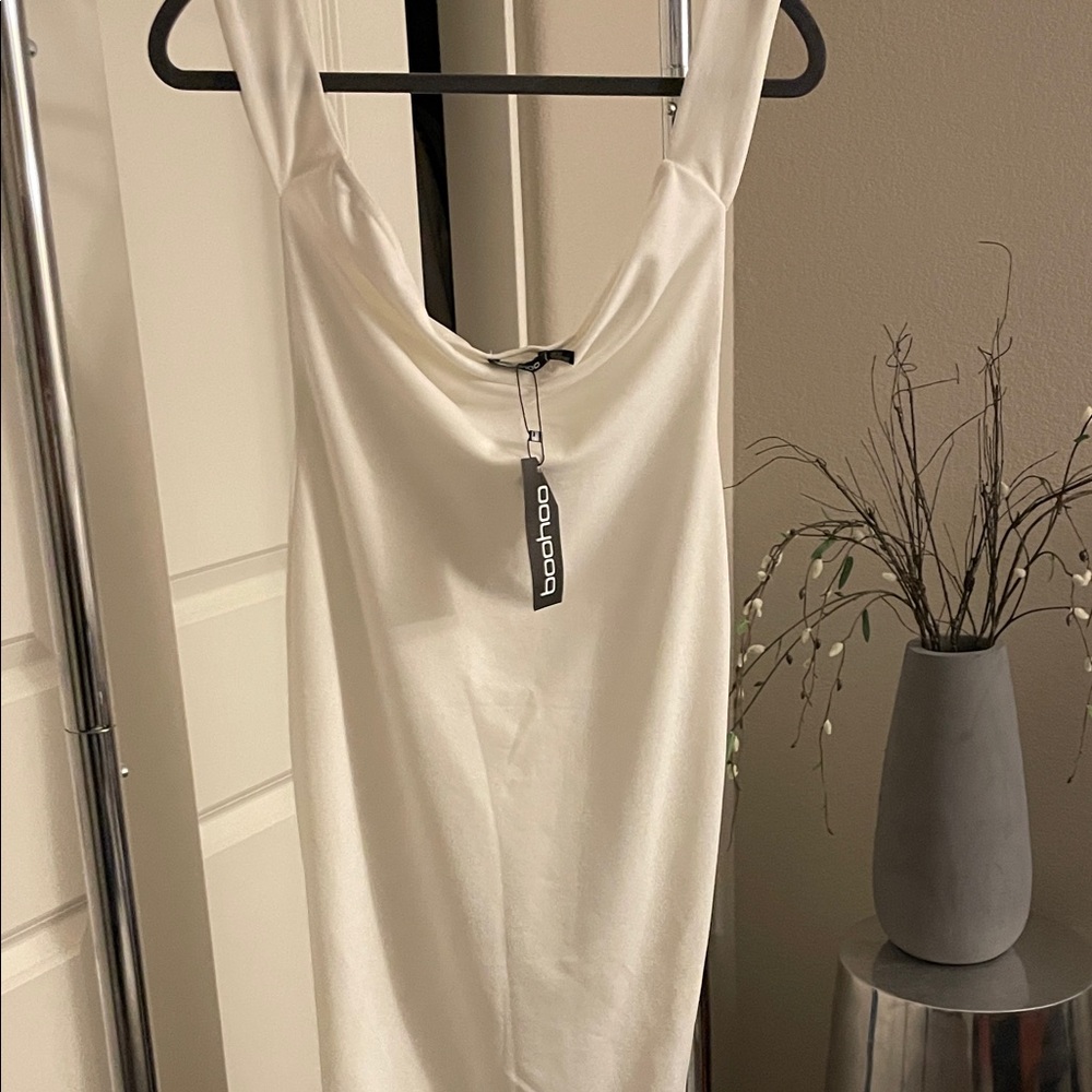 Boohoo white Dress